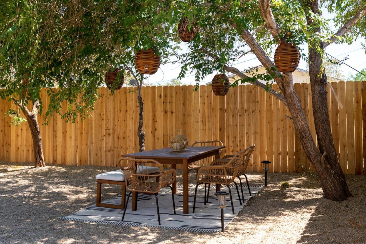Red Rock - Desert Feel - Game Room Joshua Tree Luaran gambar